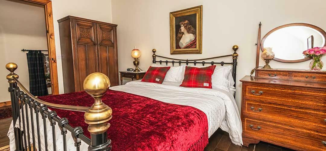 Mill Of Nethermill Holidays Pennan Екстер'єр фото