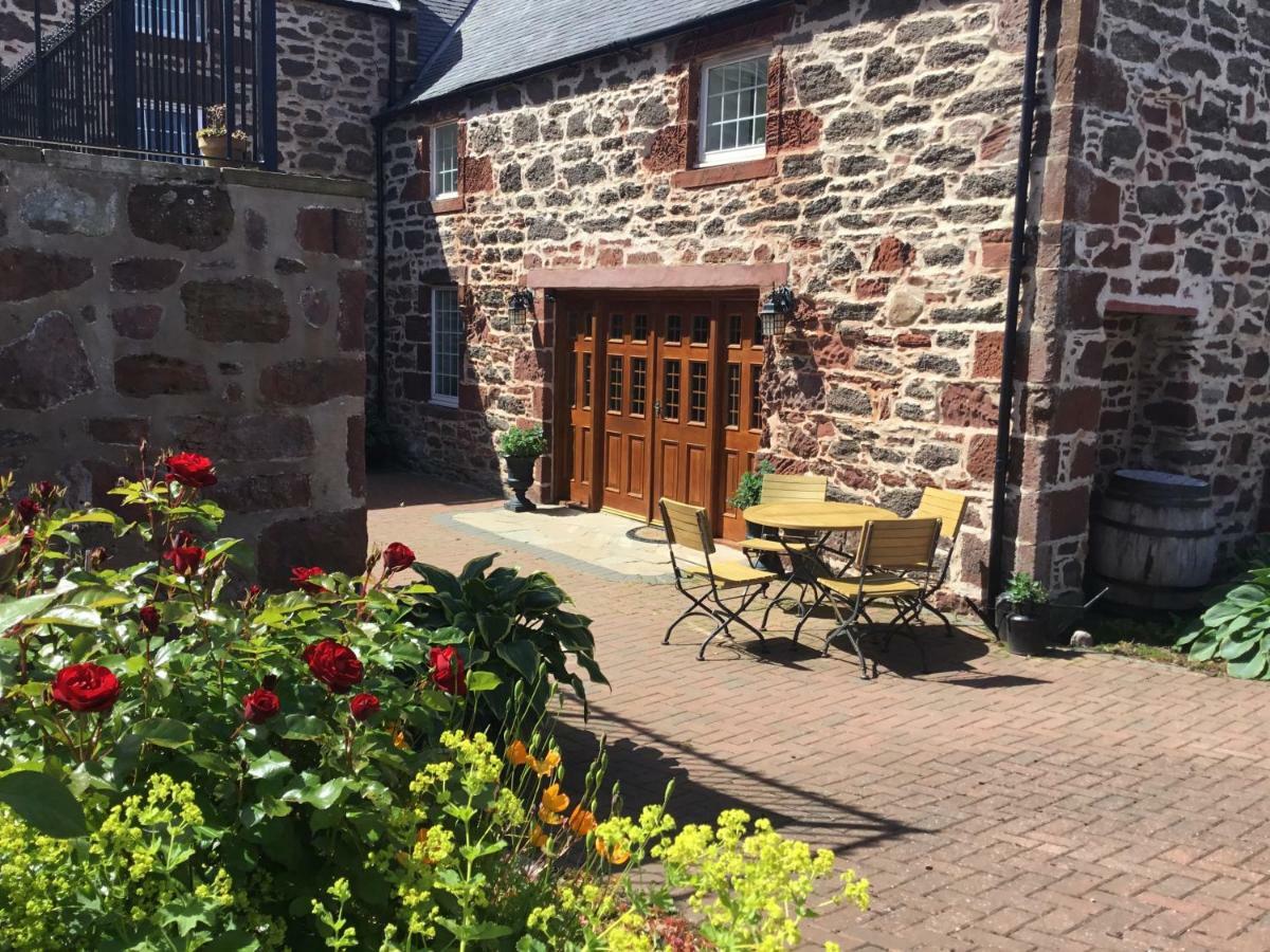 Mill Of Nethermill Holidays Pennan Екстер'єр фото
